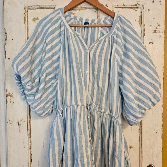 Old Navy Dresses & Skirts - Summer Dress/Beach Cover Up